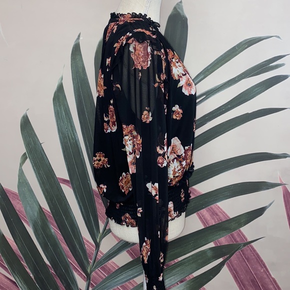 American Rag Floral Boho Blouse - Picture 10 of 12